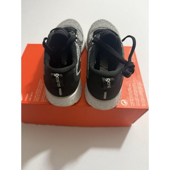 New Women’s Size 6 Black White Nike Legend React Running Shoes AA1626 009 - Picture 8 of 10